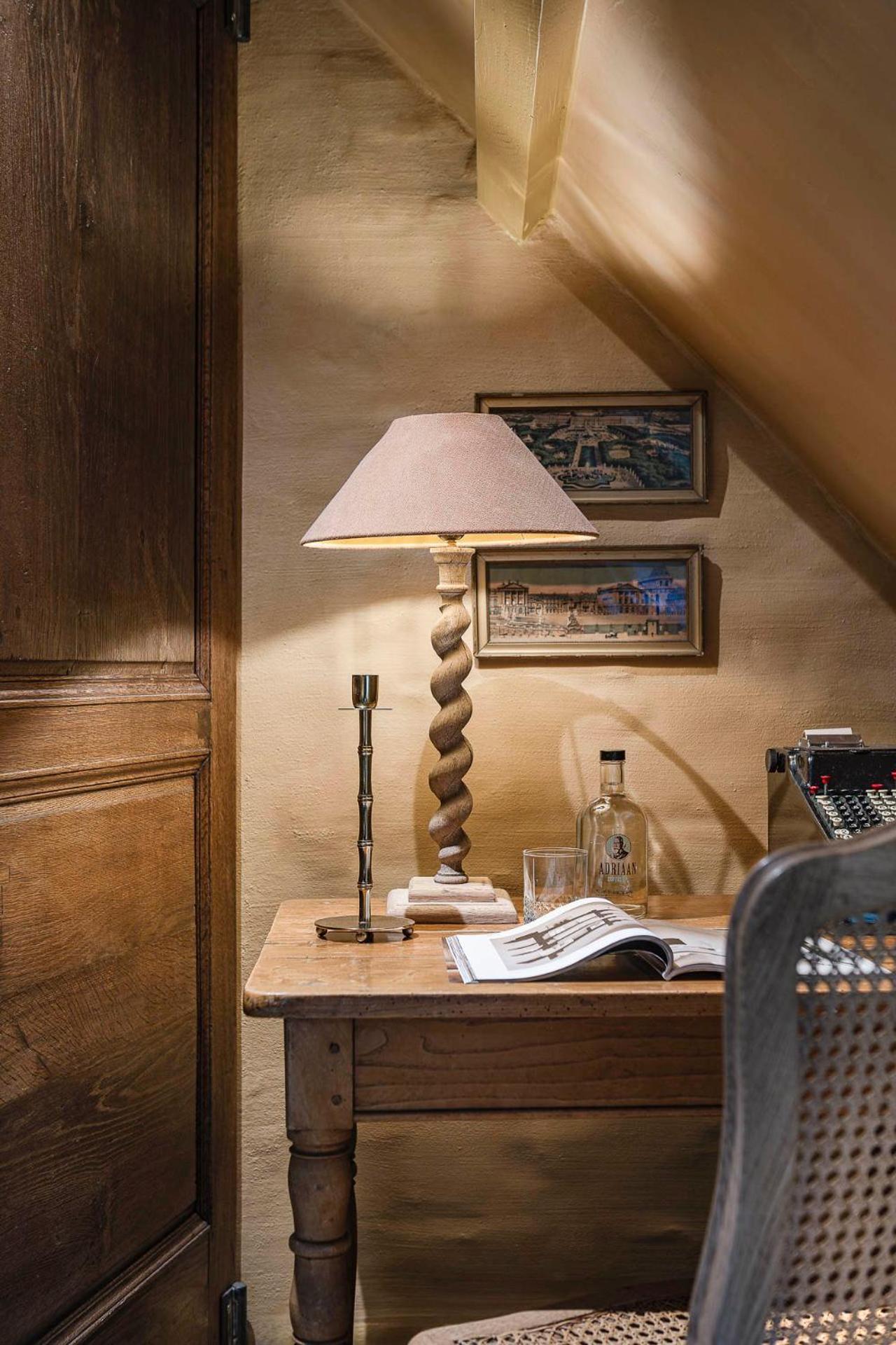 The Bank 1869 - Unique Guestrooms In The Historic Center Of Bruges Exterior photo